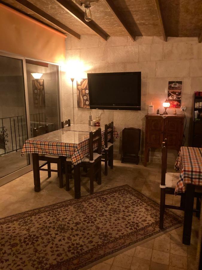 Monte Cappa Cave House Acomodação com café da manhã Ürgüp Exterior foto